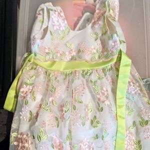 Girls Size 5 Dress